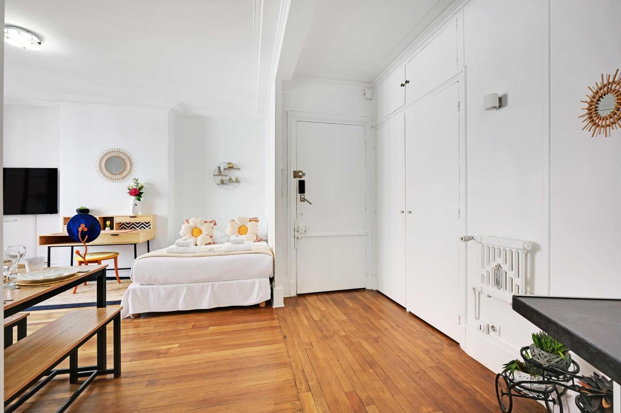 Charming Apartment -4P- Arc De Triomphe ปารีส ภายนอก รูปภาพ